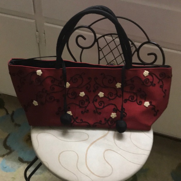 None Handbags - Silk Artisan Purse